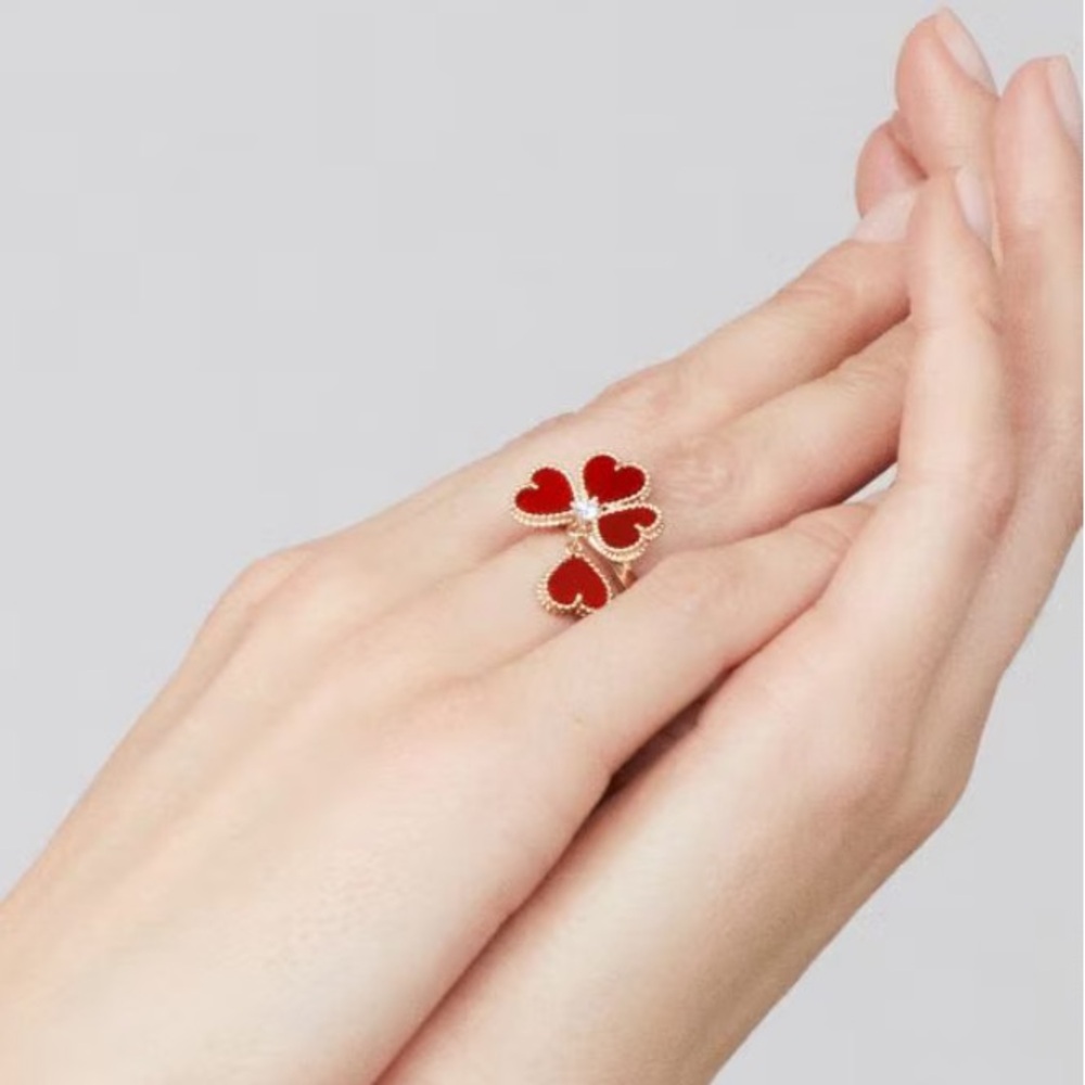 Alhambra Style Elegant Gold and Red Clover Ring